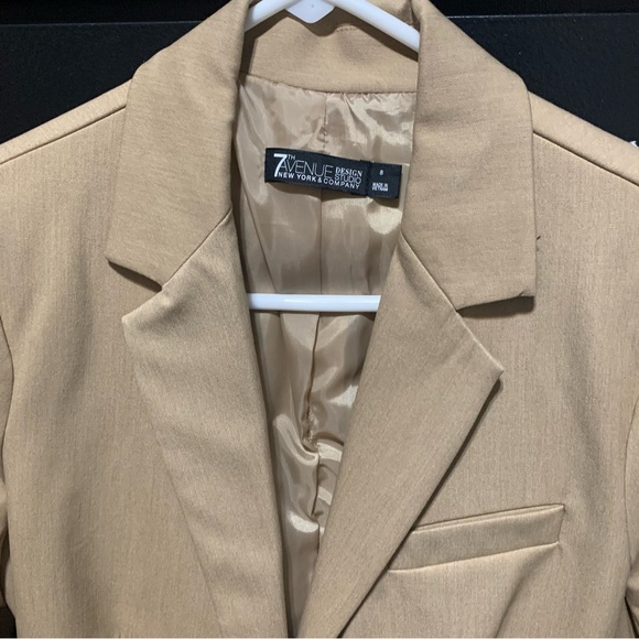 New York & Company 7th Avenue Design Studio Tan/Brown Blazer/Jacket. Size 8. - Picture 16 of 16